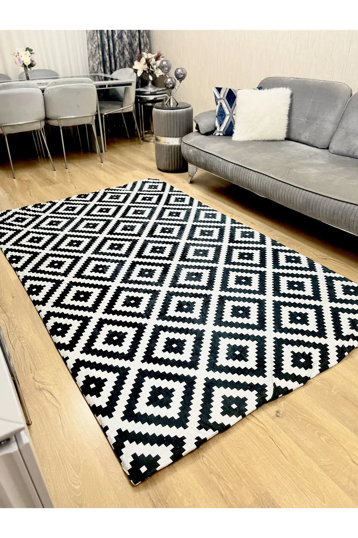 Siyah Kilim İpek Kadife Halı Örtüsü - Görsel 3